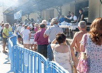 Sardinada Popular solidaria en las Fiestas de Peñíscola