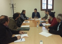 La Comisión de Cultura del Ayuntamiento de Peñíscola decide, por unanimidad, cambiar el nombre de una plaza y una calle del pueblo