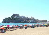 Peñíscola llega al ecuador de la temporada estival cumpliendo las expectativas de ocupación y con éxito de participación en las actividades orientadas a las familias