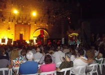 Éxito rotundo de la representación de "El Papa Luna" en el Castillo de Peñíscola